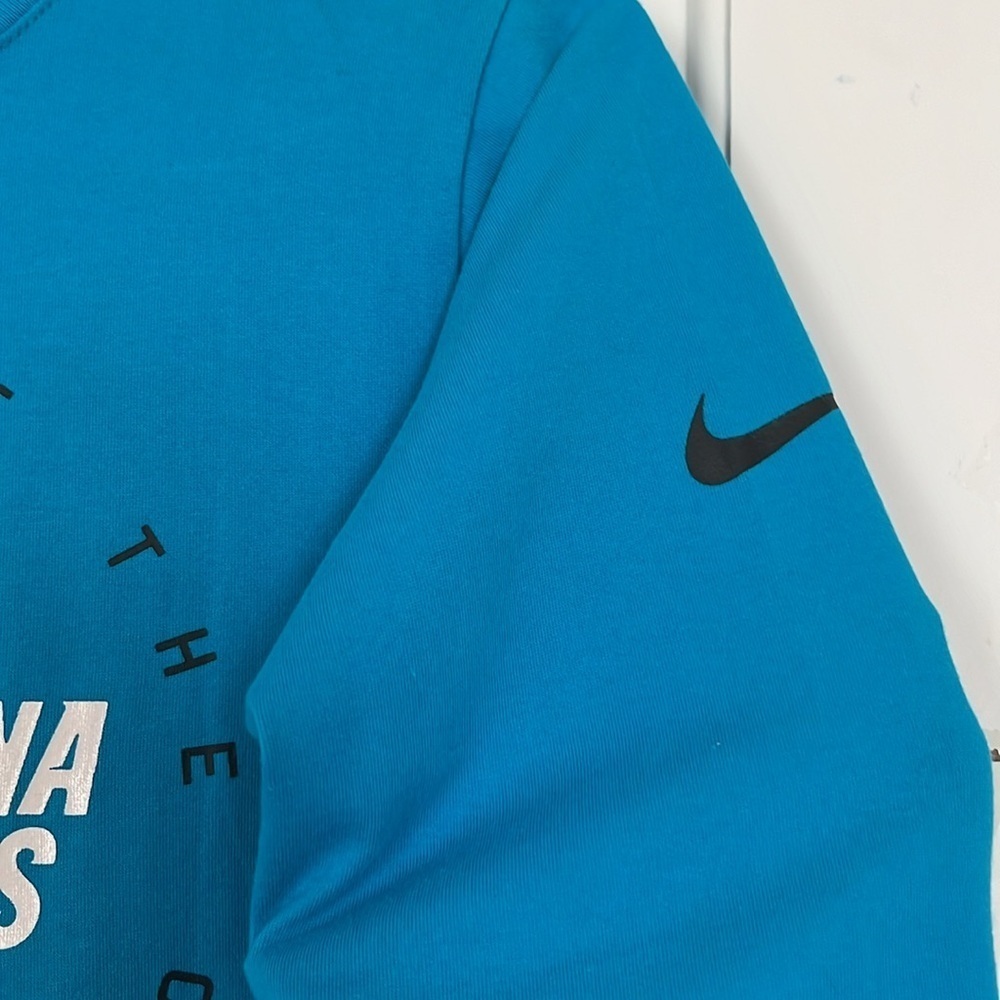 Nike• The Nike Tee Carolina Panthers Dry-Fit Long sleeved Women’s Tshirt,Sz M - Picture 7 of 11